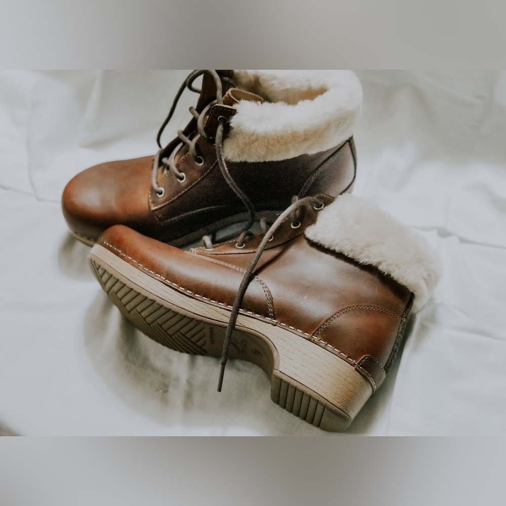 Dansko Bailee lace up booties